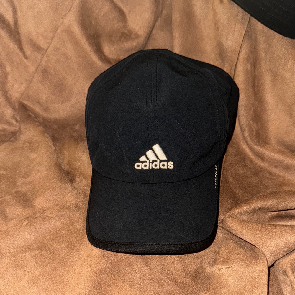 Adidas Classic Black Hat